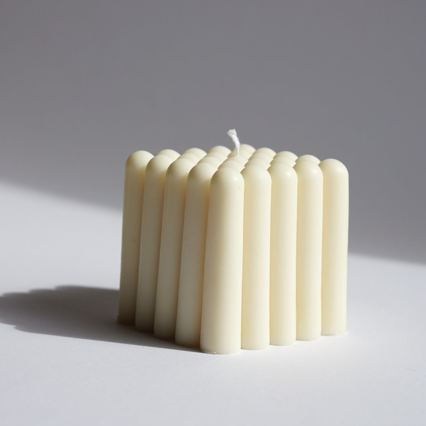 Quadratische Formkerze