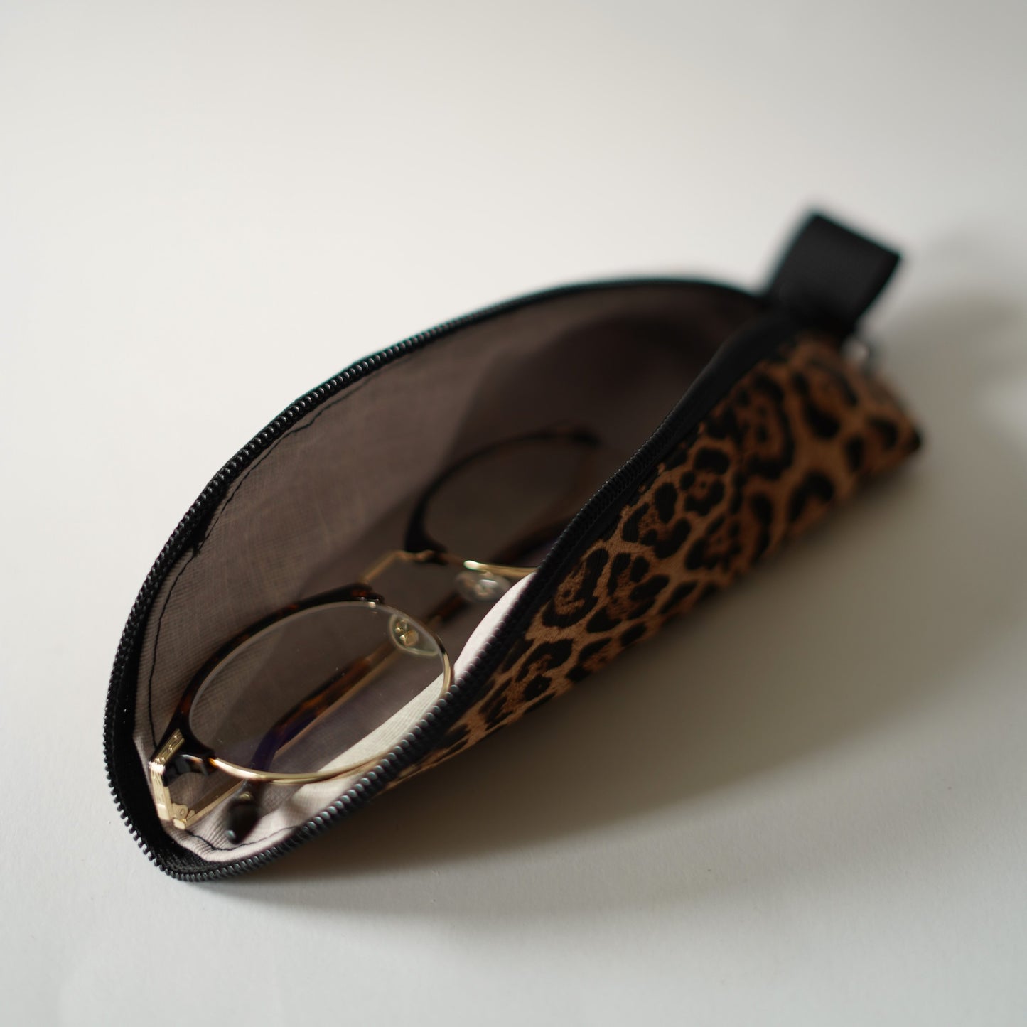 LEO Etui