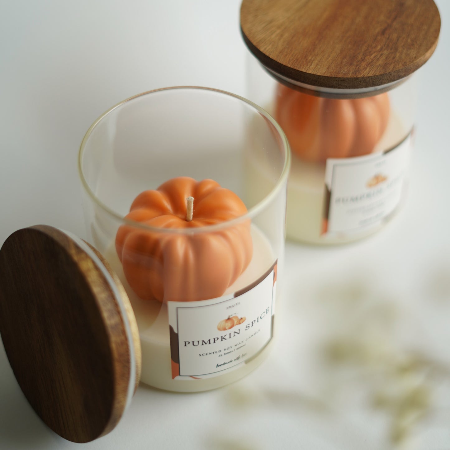 Ästhetische Pumpkin Spice Duftkerze