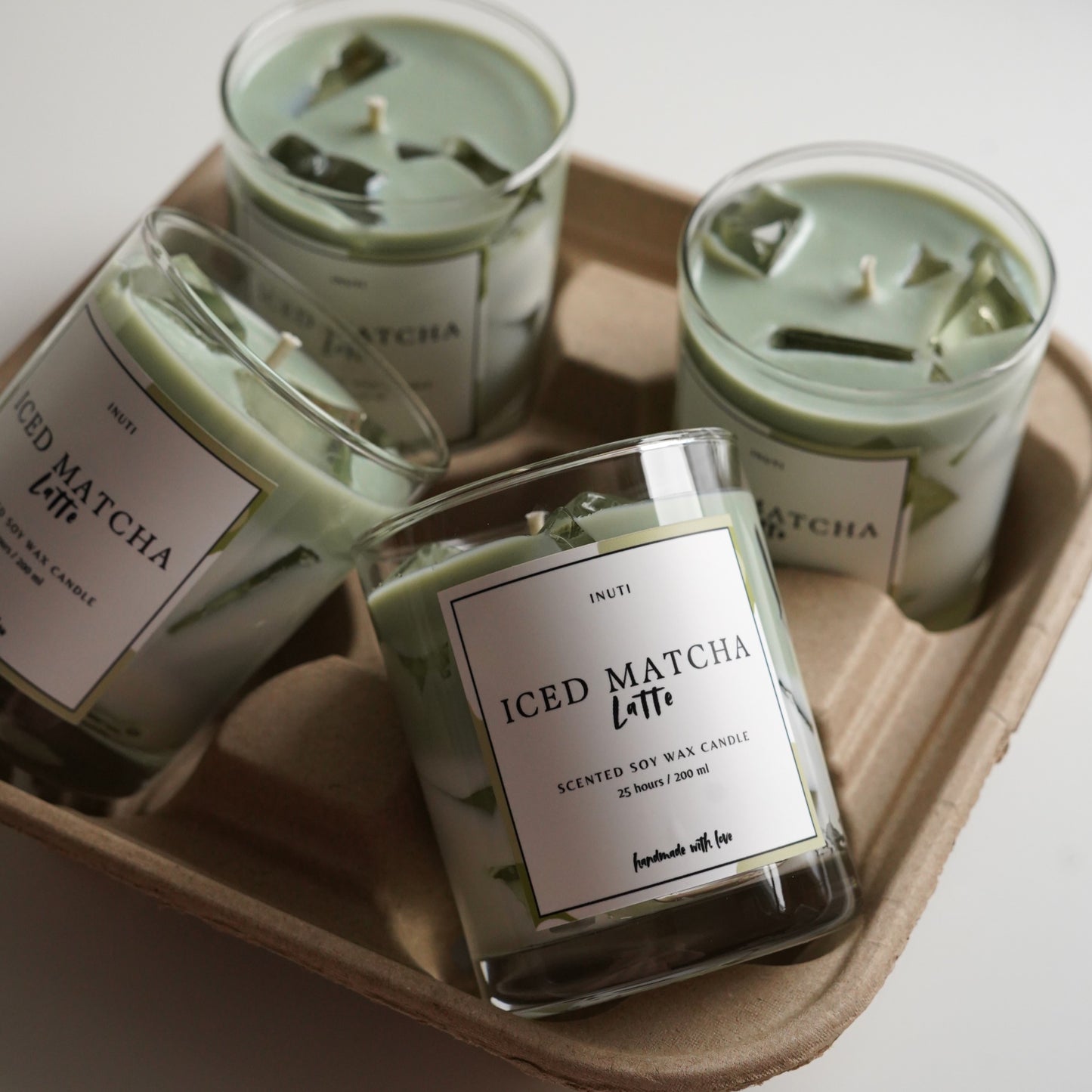 Iced Matcha Latte Duftkerze | Getränke-Kerze mit Eiswürfeln