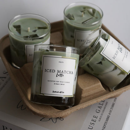 Iced Matcha Latte Duftkerze | Getränke-Kerze mit Eiswürfeln
