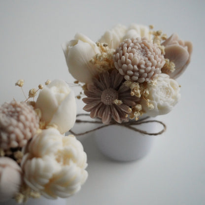 Lebenslanger Wachsstrauß "Noble Bloom small"