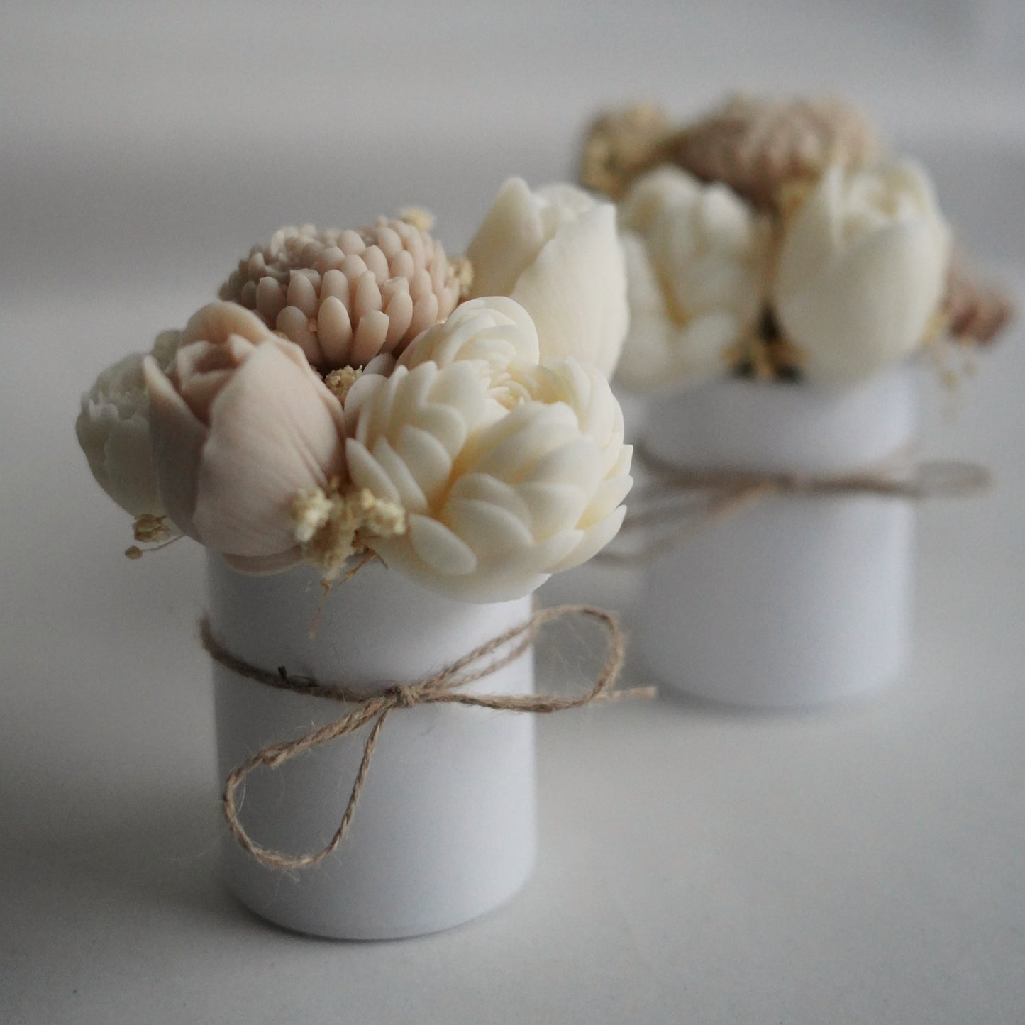 Lebenslanger Wachsstrauß "Noble Bloom small"