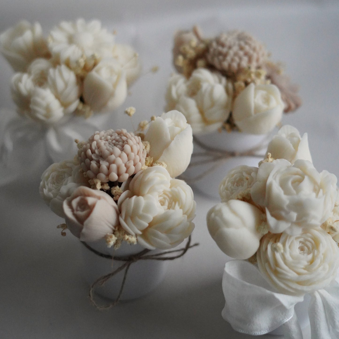 Lebenslanger Wachsstrauß "Noble Bloom small"