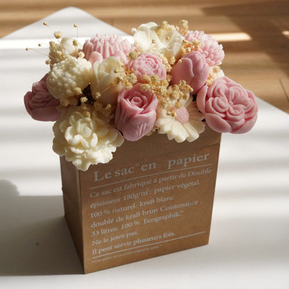 Lebenslanger Wachsstrauß "Rosé Bloom Paper Bag"