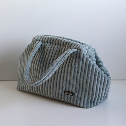Komsetiktasche in 3 unterschiedlichen Farben