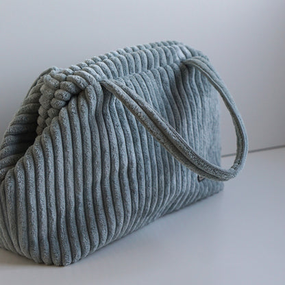Komsetiktasche in 3 unterschiedlichen Farben