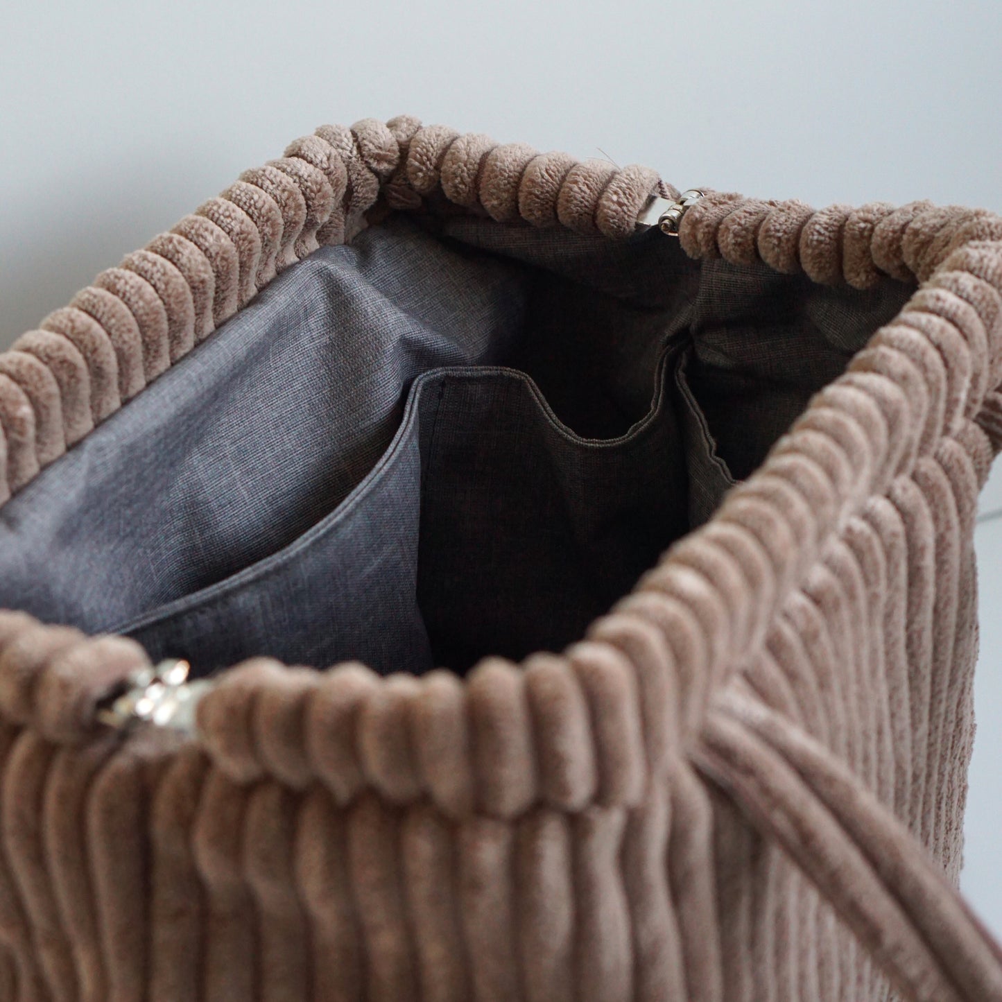 Komsetiktasche in 3 unterschiedlichen Farben