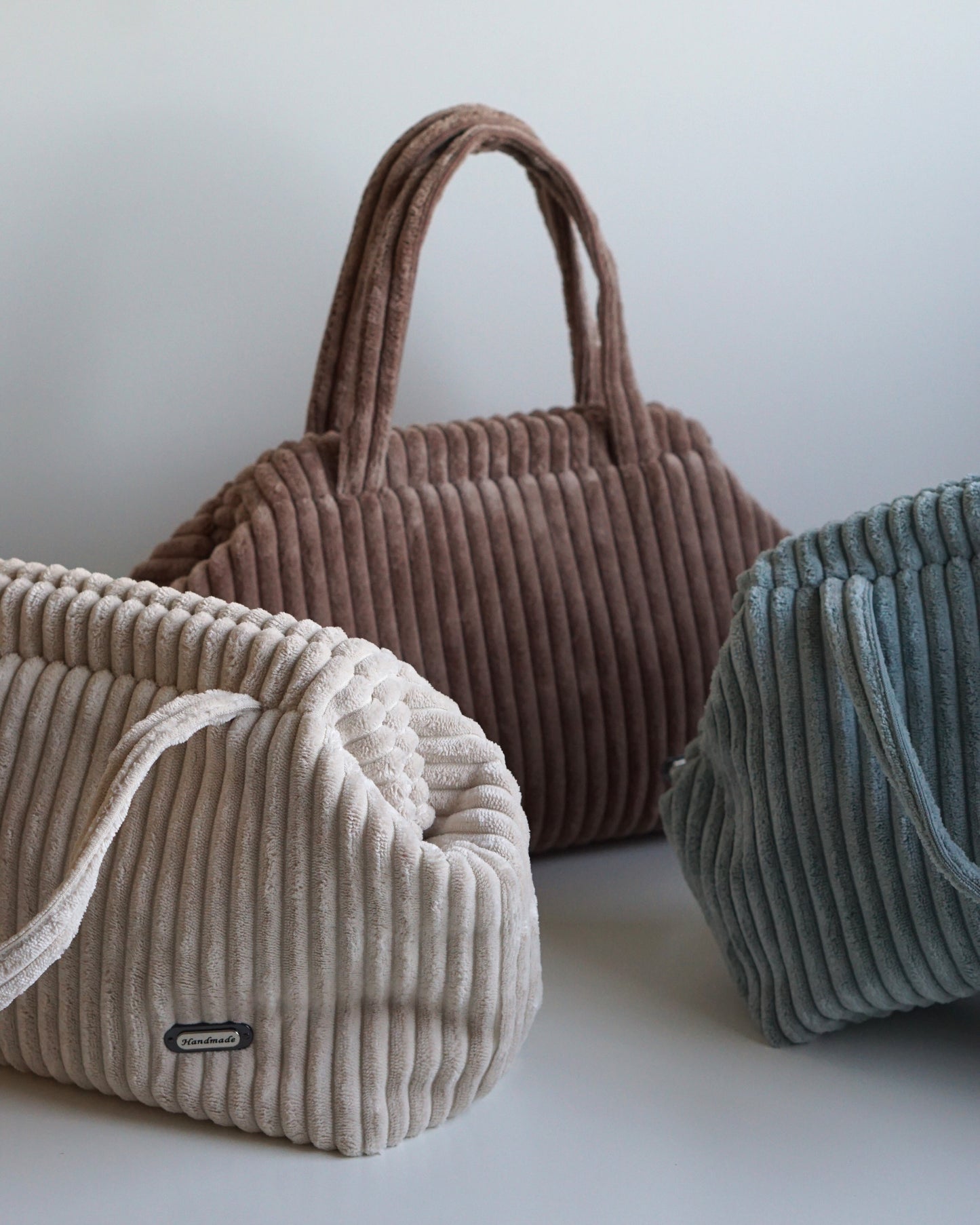 Komsetiktasche in 3 unterschiedlichen Farben
