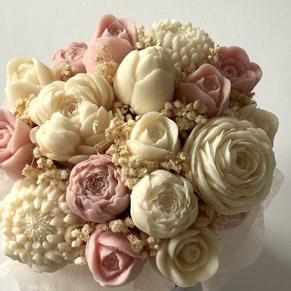 Lebenslanger Wachsstrauß "Rosé Bloom"